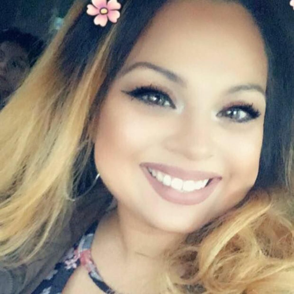 Meet your Posher, Christina